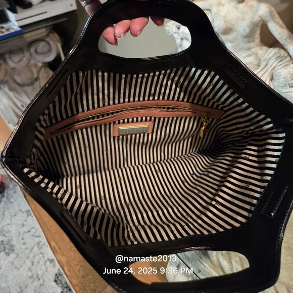 L.A.M.B Gwen Stefani Marigold Carlisle Clutch Designer Leather Celebrity #149 - Picture 2 of 13